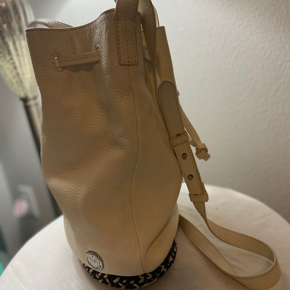“sample” Drawstring Bucket Bag - Picture 11 of 13